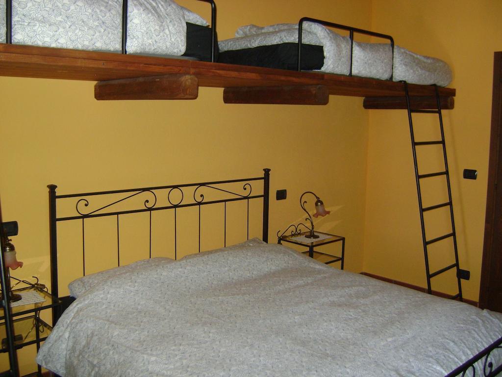 Agriturismo A Nostro Mizoun Ostana ห้อง รูปภาพ