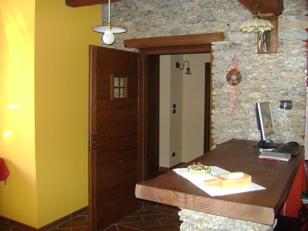 Agriturismo A Nostro Mizoun Ostana ภายนอก รูปภาพ